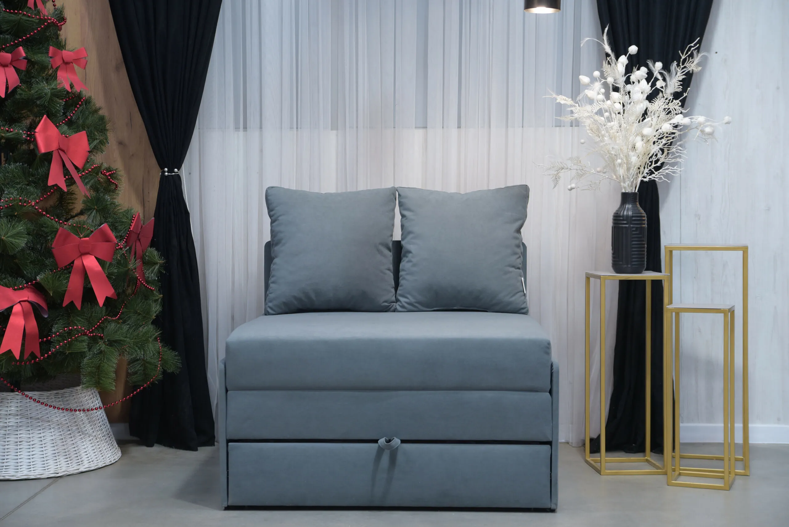 omega-1-00_main_pillows